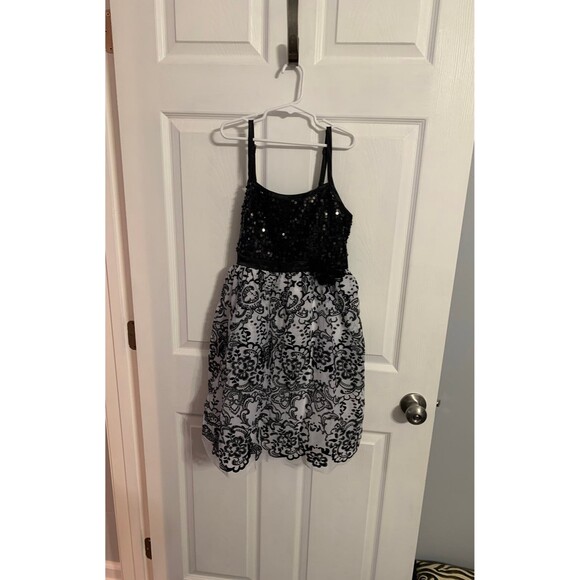 Justice Dress. New with tags. Size 12. - Picture 1 of 5